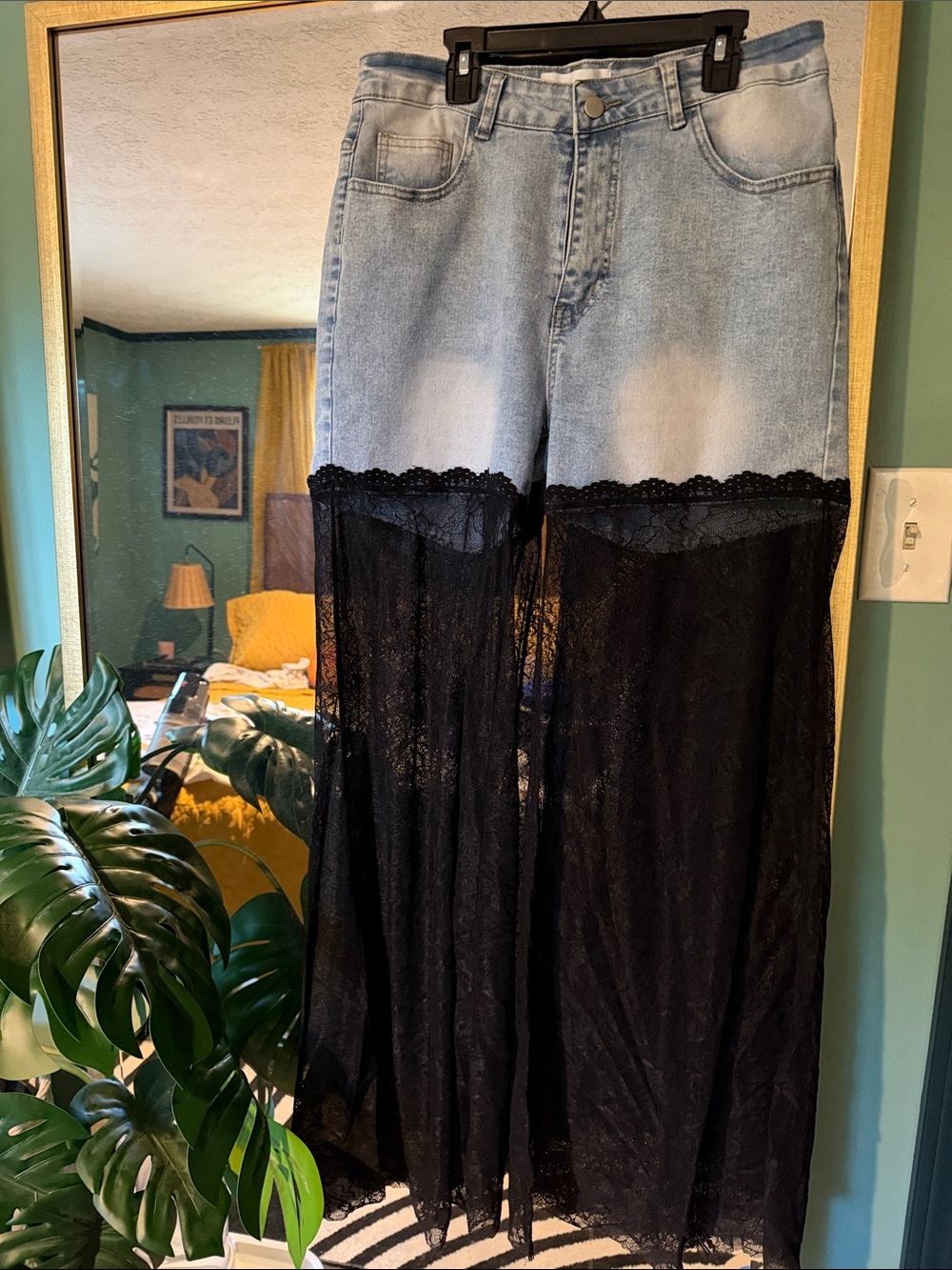 FASHION NOVA LACE JEANS size 13